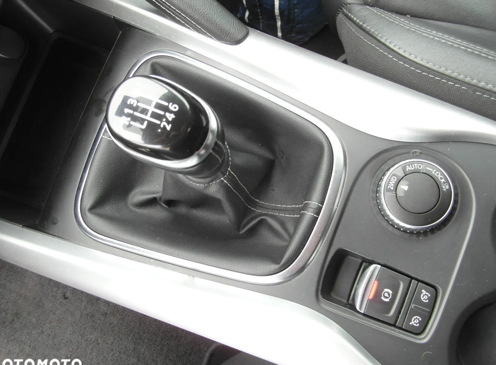 Renault Kadjar cena 60900 przebieg: 143000, rok produkcji 2016 z Milanówek małe 781